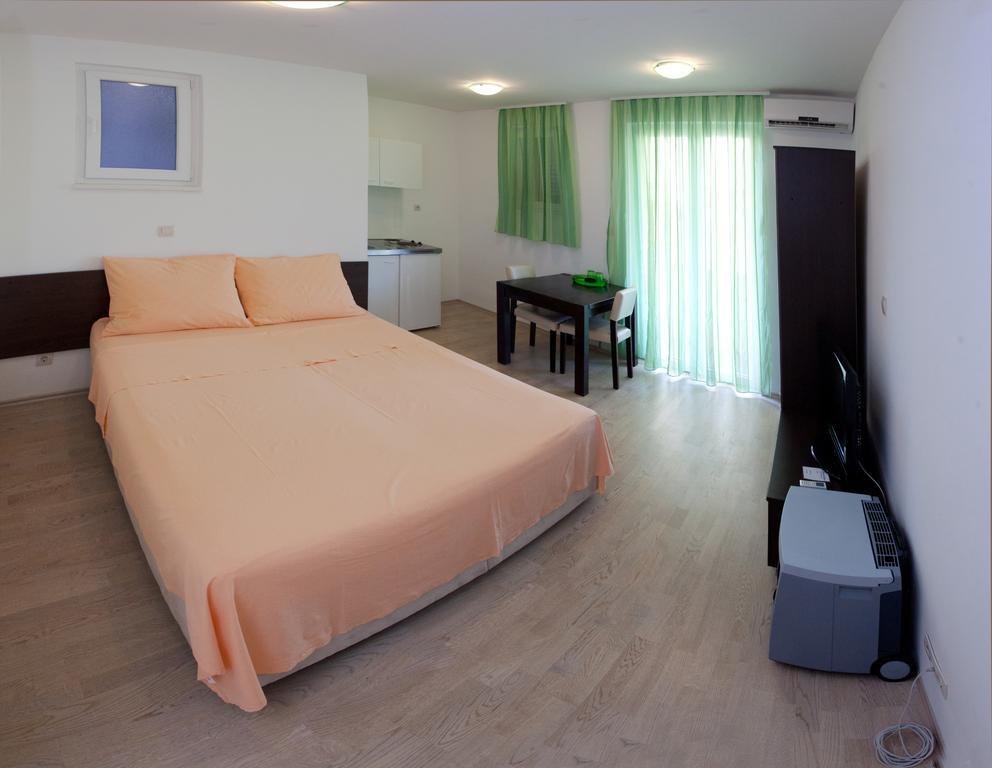 Apartments Klara Split Zimmer foto