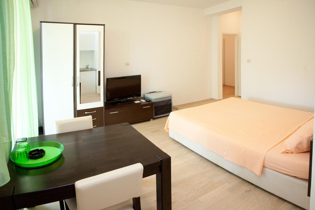 Apartments Klara Split Zimmer foto