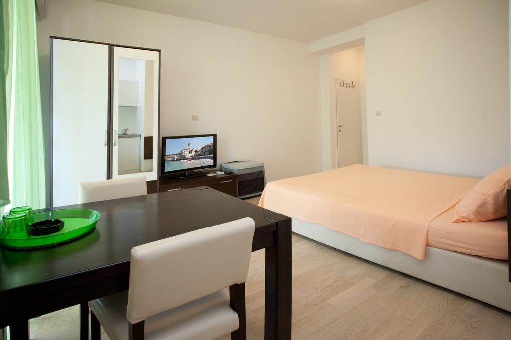 Apartments Klara Split Zimmer foto